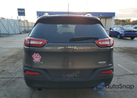 2018 Jeep Cherokee Latitude Plus z USA, uszkodzony, nr VIN 1C4PJMLB7JD622461